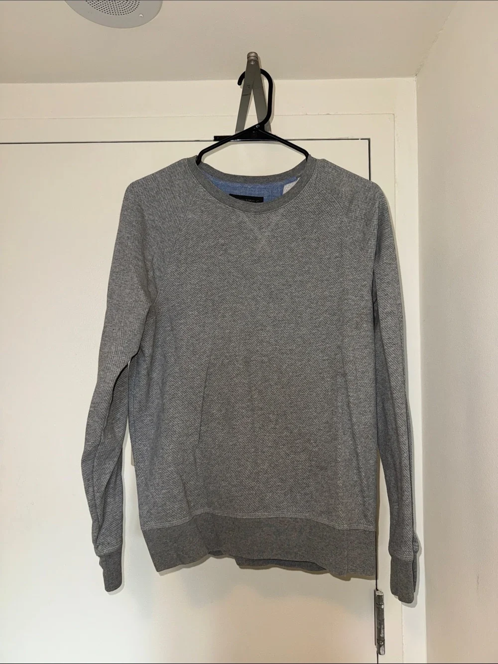 Banana Republic Gray Crewneck Sweatshirt